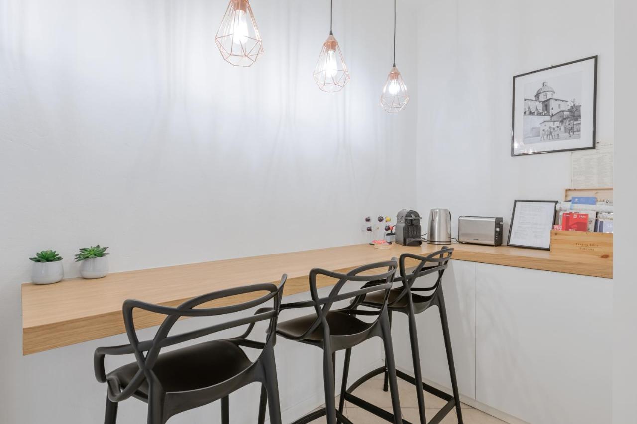 Mercato Modern Flat Appartamento *